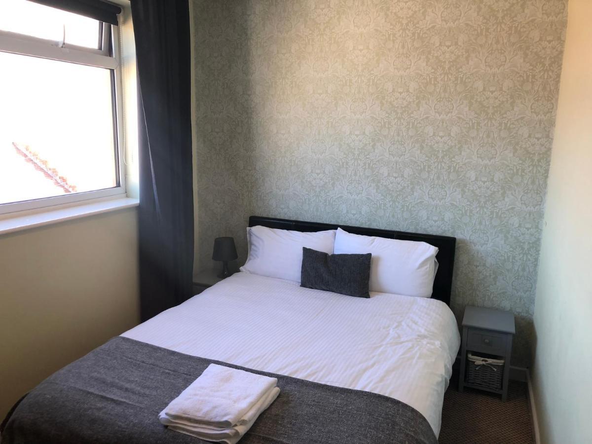 Ultimate Family Guest House Blackpool Exterior foto